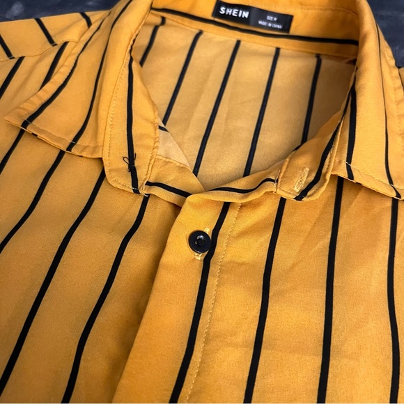 SHEIN Men button front shirt - Picture 3 of 5